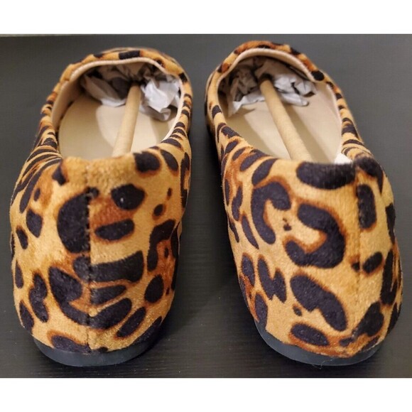Musshoe Women's Leopard Print Round Toe Loafers Flats Memory Foam Size 6 - NEW - Picture 4 of 8